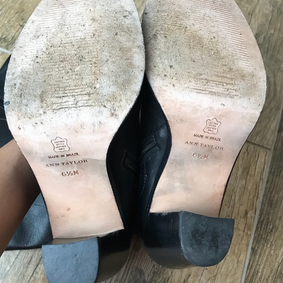 ANN TAYLOR black leather tall boot chunky heel - Picture 8 of 8